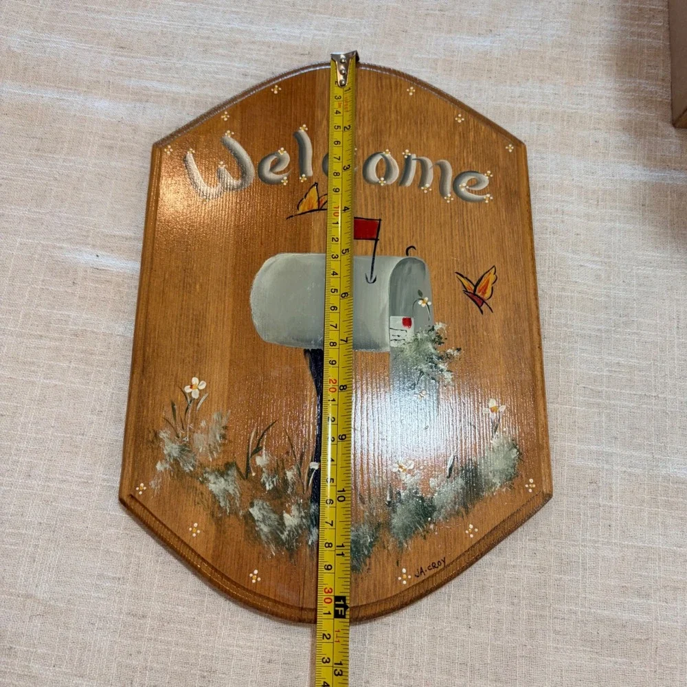 Croys Country Crafts Hand Painted Wood Welcome Sign Mailbox Butterfly Folk‎ Art